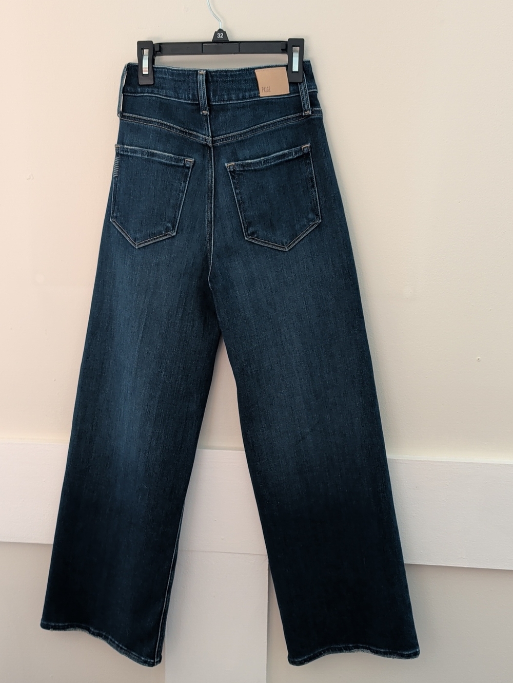 PAIGE Anessa Wide Leg, High Rise,Ankle Jean. Regular 26 - Picture 2 of 16